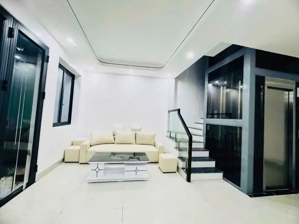 Main-Cho thuê Nhà riêng 6 tầng - thang máy tại 52 Đường Gia Quất Phường Bồ Đề Quận Long Biên Hà Nội-1