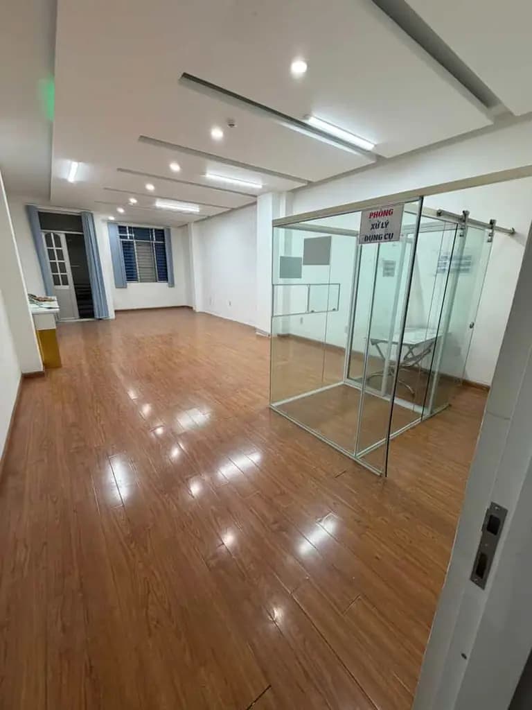 Main-Cho thuê góc hai mặt tiền trung tâm thành phố cần thơ ngang 5m giá dưới 50 triệu-2