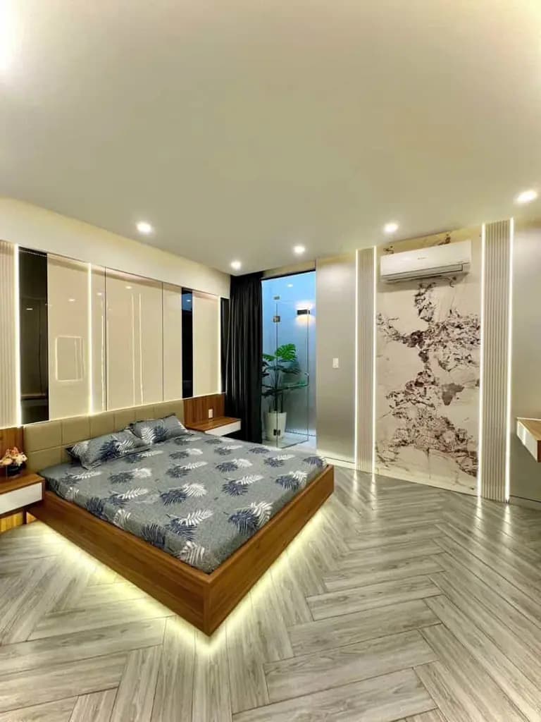 Main-IÊU PHẨM KHU VIP NGUYỄN TƯ GIẢN – ĐƯỜNG 6M CÓ VỈA HÈ – 5 TẦNG CÓ GARA Ô TÔ – CHỈ 10,99 TỶ!-3