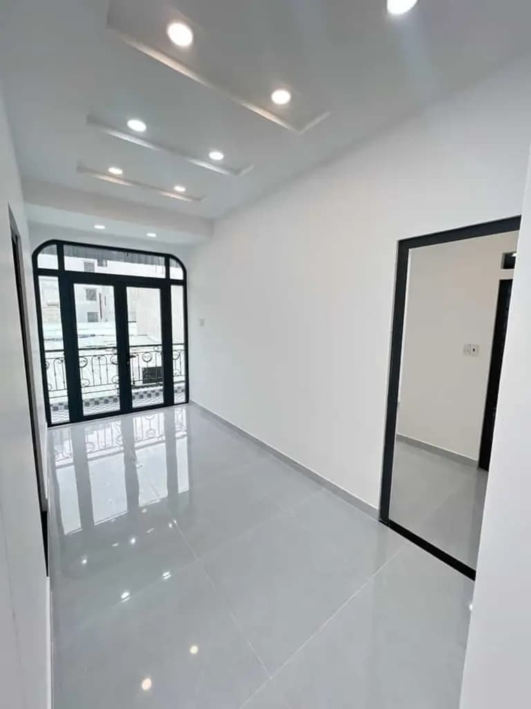 Main-BÁN NHÀ 2 MẶT TIỀN - 2 TẦNG – 4PN, 4WC – NỞ HẬU 8M – HỒ THÀNH BIÊN, QUẬN 8, THÔNG RA TẠ QUANG BỬU-1