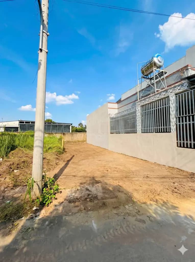 ĐẤT ĐẸP GIÁ RẺ,120m2 đất THỔ CƯ gần ngã tư bến cá chỉ 400 Tr SỞ HỮU NGAY.