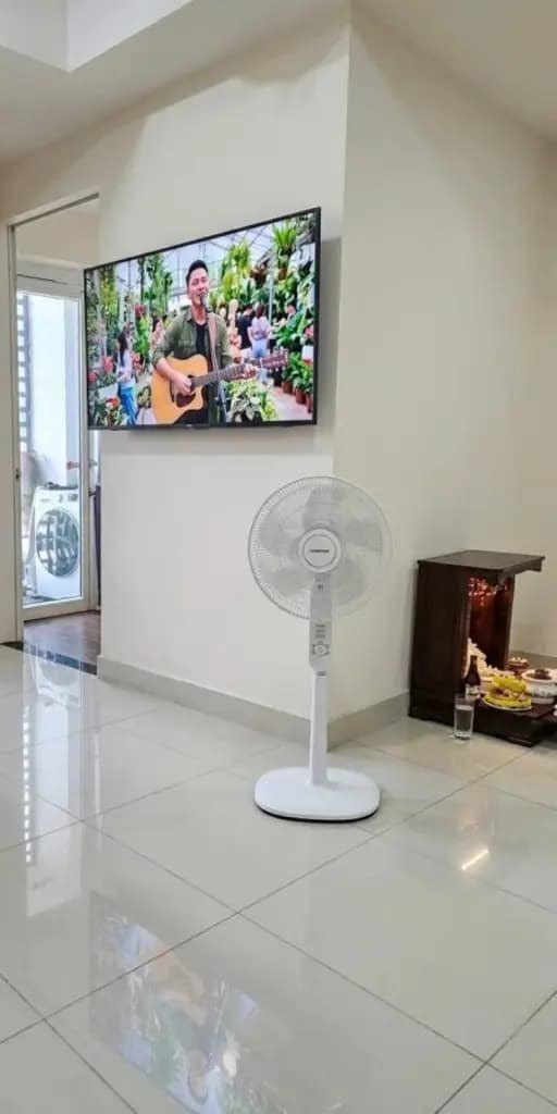 Main-52m2 - Giá 2.4 tỷ - 1PN1WC The Park Residence, Nguyễn Hữu Thọ-1